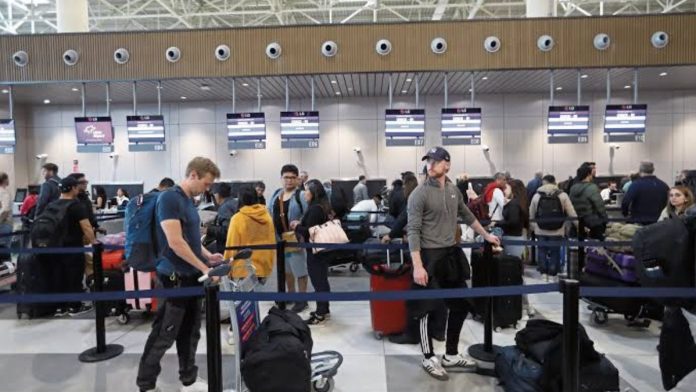WEB - MEDIOS (30) TUUA internacional en el Aeropuerto Jorge Chávez y propuesta de LAP para reducir la tarifa