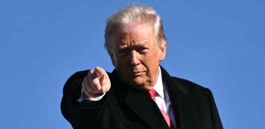 Estados Unidos sanciona banco turco por vínculos con Irán