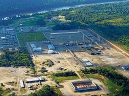 Minem retomará proyecto para construir planta de regasificación en Lima o Ica