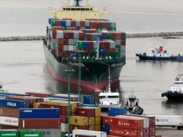 Exportaciones de Uruguay caen 16% en agosto por la soja