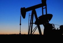 Brent roza los US$100 ante nuevos ataques a petroleros