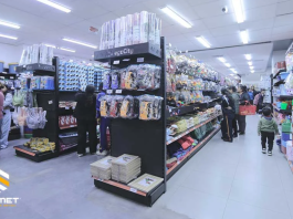 Tipos y modelos de góndolas para tiendas: cómo elegir la ideal