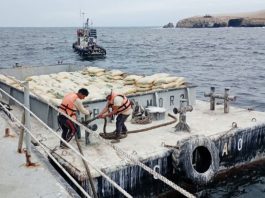 Guano de las islas Macabí vuelve al continente tras 17 años con envío de 1.320 toneladas Guano de las islas Macabí trasladado al continente en un envío de 1.320 toneladas.