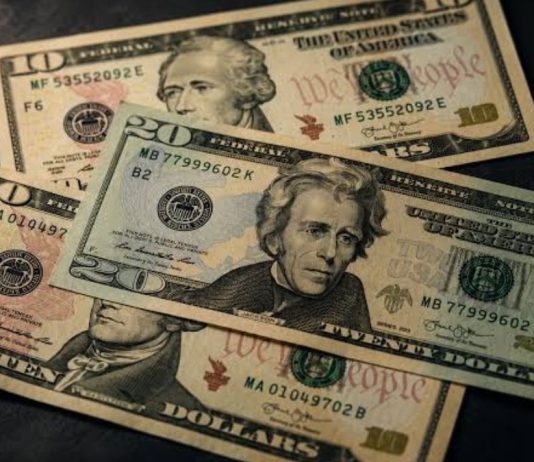 Dólar cierra en S/ 3,4394: sol peruano se aprecia pese a la incertidumbre fiscal Dólar