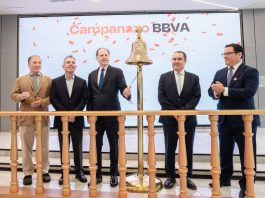 BBVA Perú celebra 75 años de fundación con tradicional Campanazo en la Bolsa de Valores de Lima