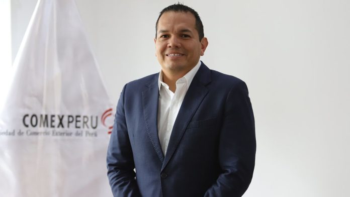 WEB - MEDIOS (31) Rafael Zacnich, de ComexPerú, analiza las exportaciones peruanas.