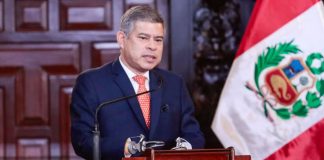 Galarreta pide ampliar facultades legislativas para enfrentar el crimen y El Niño Luis Galarreta y las facultades legislativas solicitadas por el Ejecutivo.