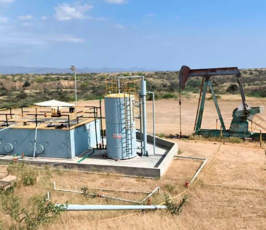 Perupetro suscribe contrato de licencia con Colombian Green Energy por Lote 206 en Talara