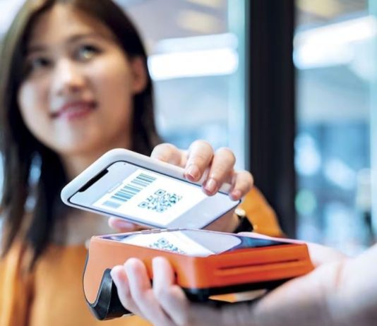 Bancos peruanos que logren mantener la vinculación con sus clientes y desarrollar ecosistemas digitales más amplios serían los más beneficiados por TAPP TAPP y el desafío de los bancos peruanos ante la expansión de los pagos digitales.